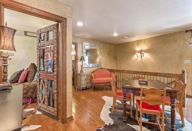 مبيت وإفطار The Funky Monkey Inn