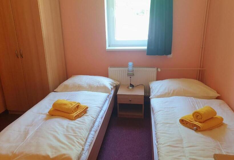 Отель Penzion Lumis