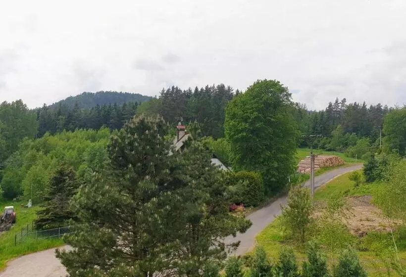 Hotelli Penzion Lumis