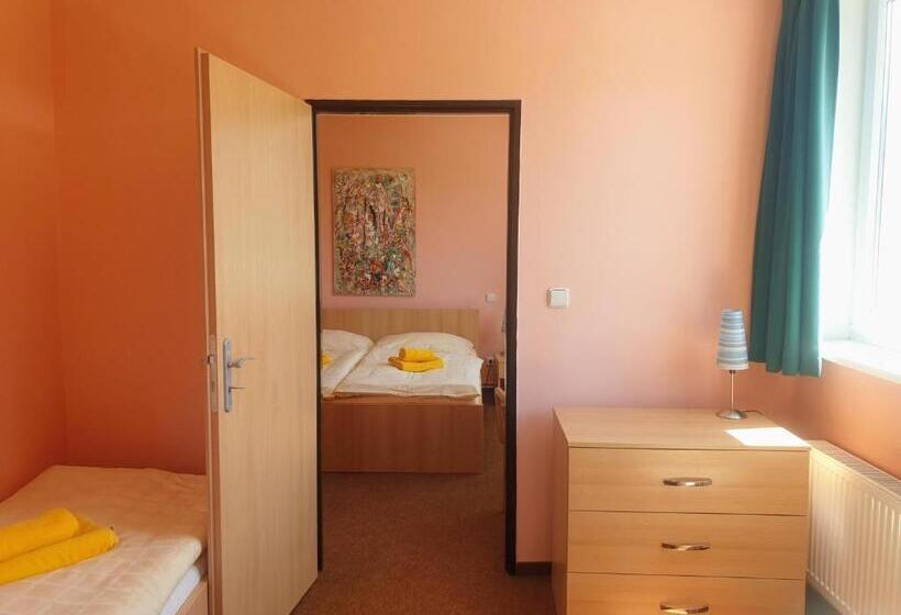 Отель Penzion Lumis