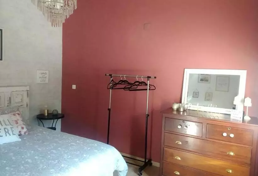 Majatalo Del Rey Guest House