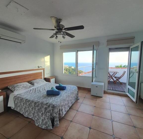 פנסיון La Vista Al Mar