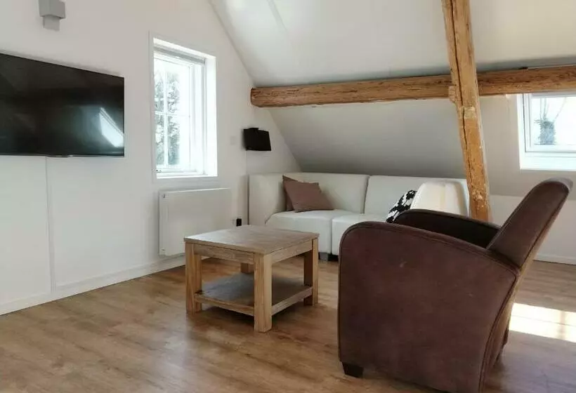 Majatalo Studio@domburg