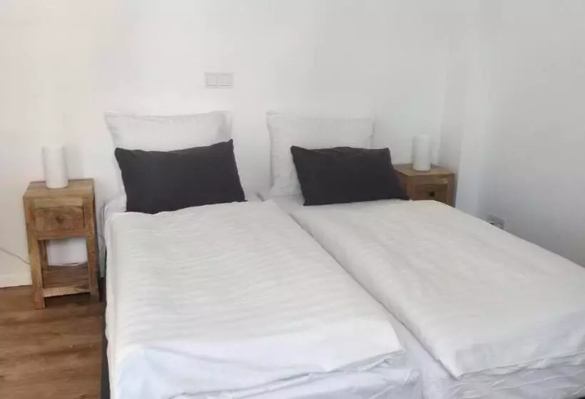 Majatalo Studio@domburg