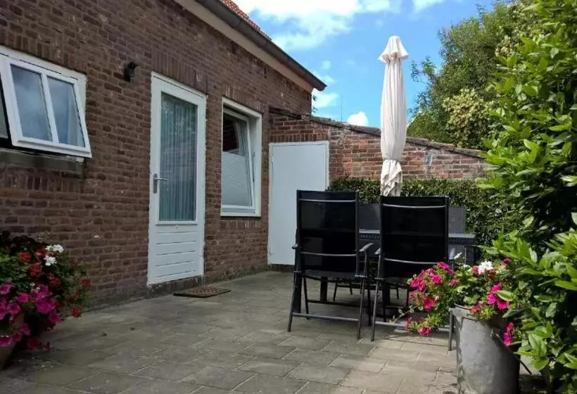 Majatalo Studio@domburg