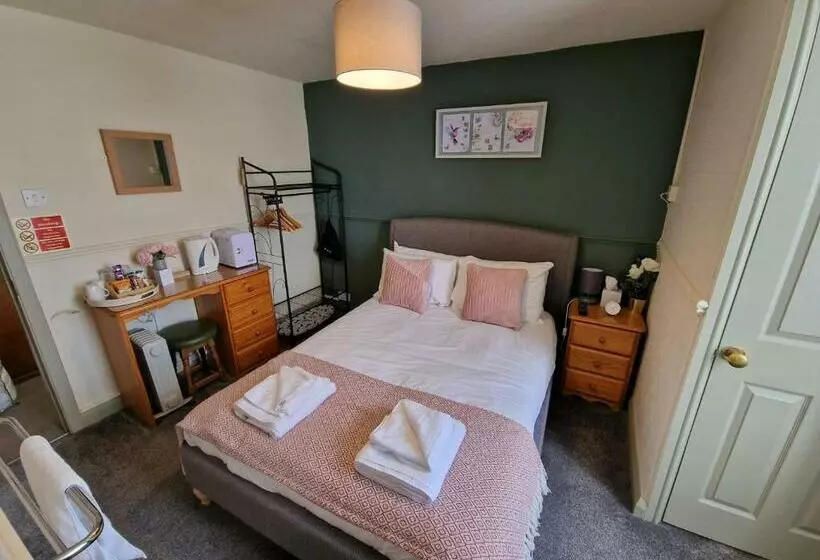 Aamiaismajoitus (B&B) The Foresters Arms