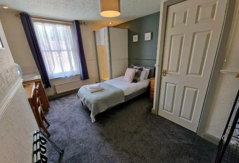 Aamiaismajoitus (B&B) The Foresters Arms