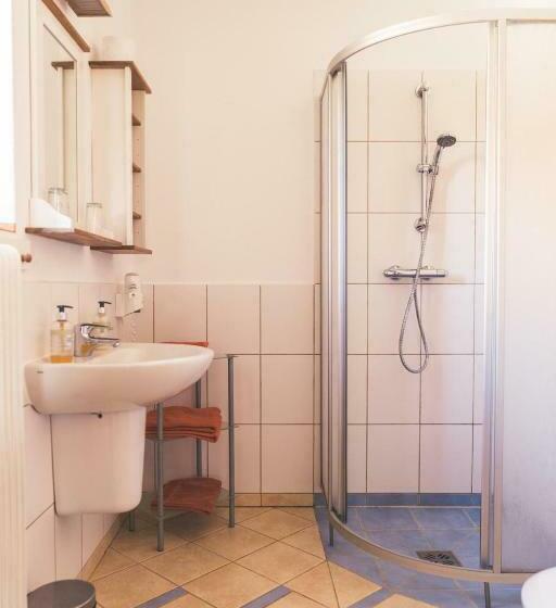 민박 Wein & Gästehof Erlacher