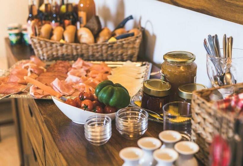 민박 Wein & Gästehof Erlacher