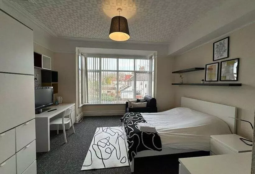 Majatalo Abbeyfield Guesthouse