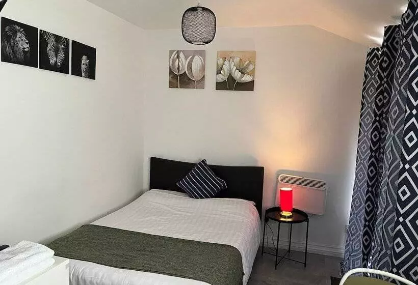 Majatalo Abbeyfield Guesthouse