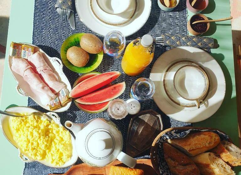 بنسيون Domaine Colibri En Provence