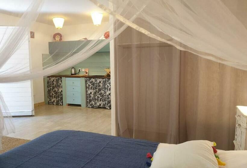 بنسيون Domaine Colibri En Provence