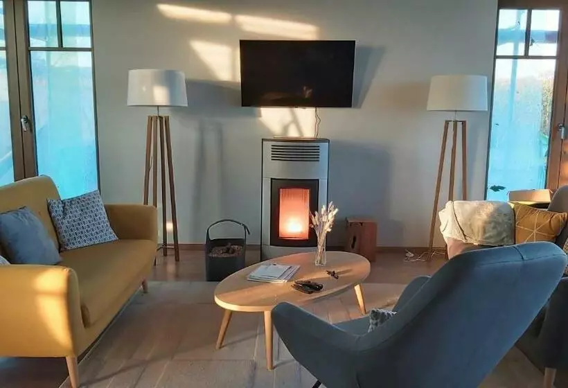 Aamiaismajoitus (B&B) Entre Champs