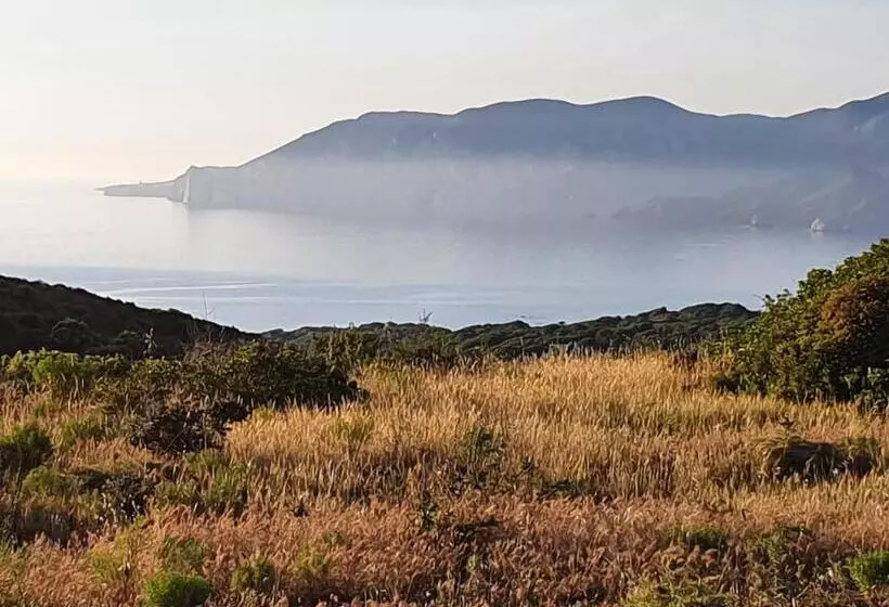 ベッドアンドブレックファースト La Luna Nel Pozzo