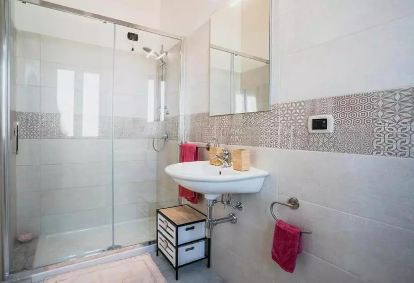 ベッドアンドブレックファースト La Luna Nel Pozzo