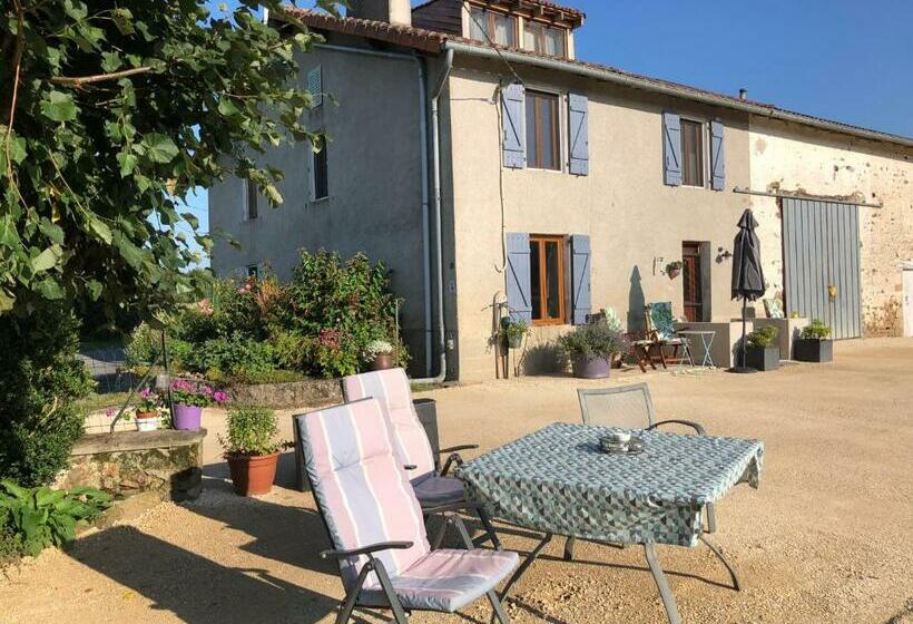 مبيت وإفطار Lakeside House Ei