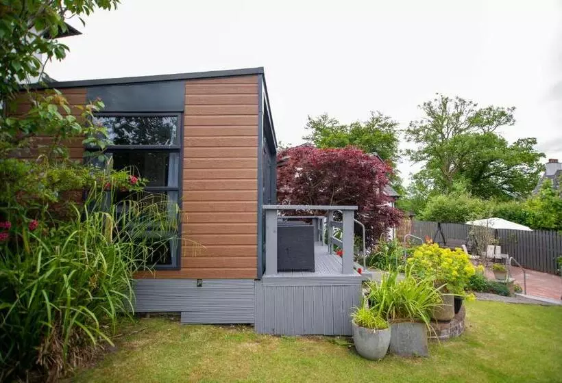 Majatalo Braeside Guest House, Loch Lomond