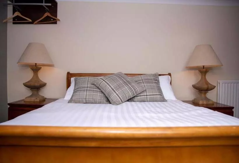 Majatalo Braeside Guest House, Loch Lomond