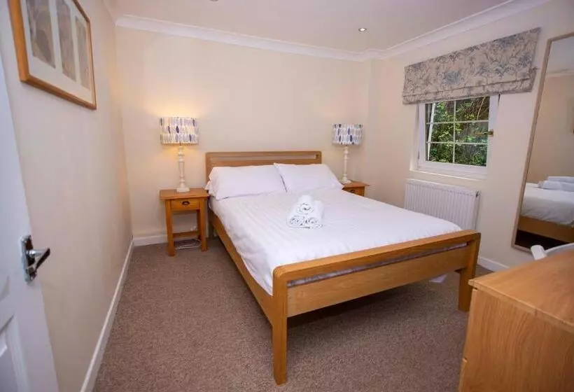 Majatalo Braeside Guest House, Loch Lomond