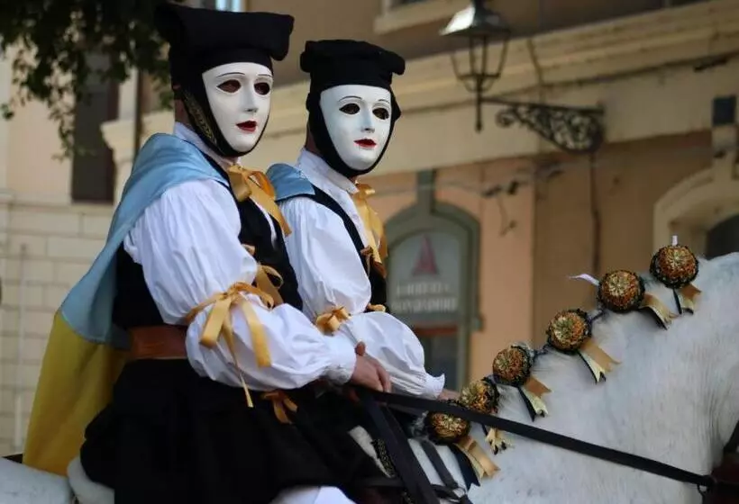 ペンション Camere O Appartamento Intero In Locazione In Pittinuri