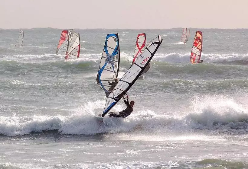 ペンション Camere O Appartamento Intero In Locazione In Pittinuri