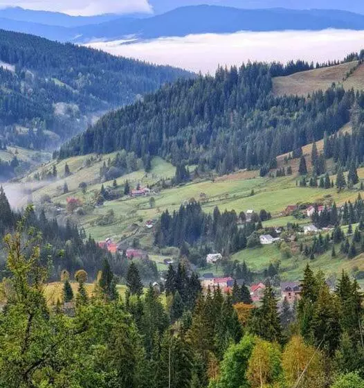 پانسیون Casa Agroturistica Tarancuta Din Vatra Moldovitei