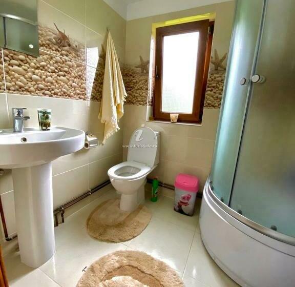 Пансион Casa Agroturistica Tarancuta Din Vatra Moldovitei