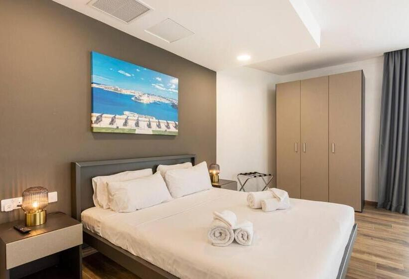 پانسیون Seaview Stays