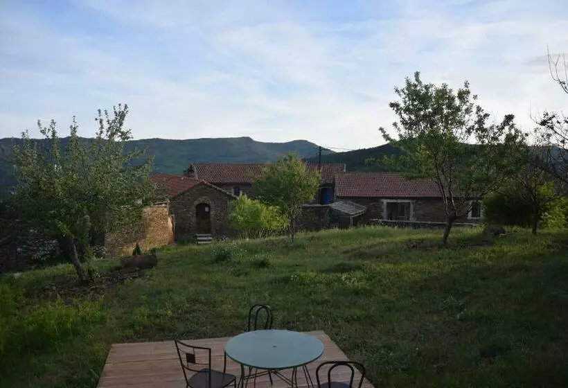 ペンション Lou Rey éco Hameau   Gîte, Chambre D Hôtes & Table D Hôtes