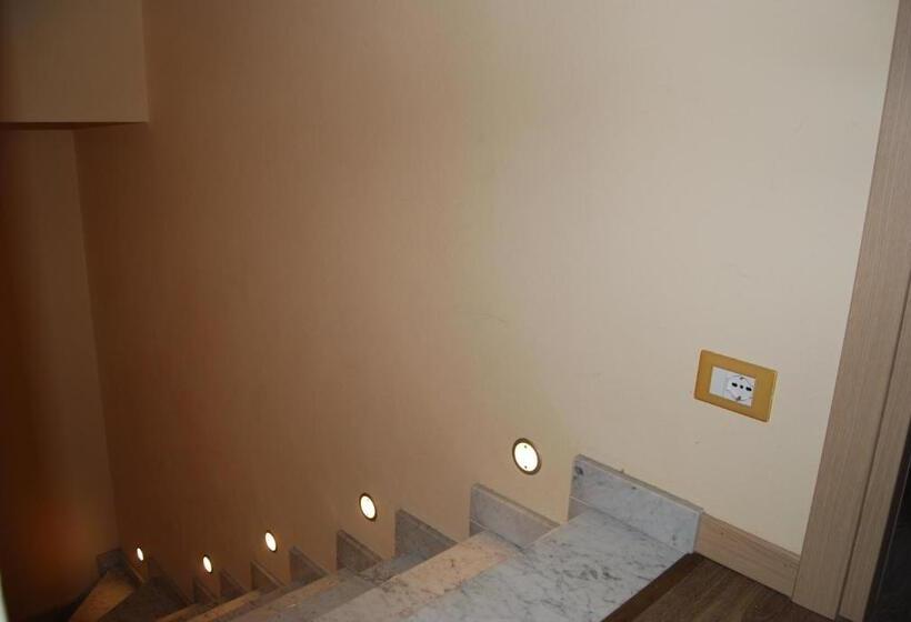 مبيت وإفطار Burlamacco Gold