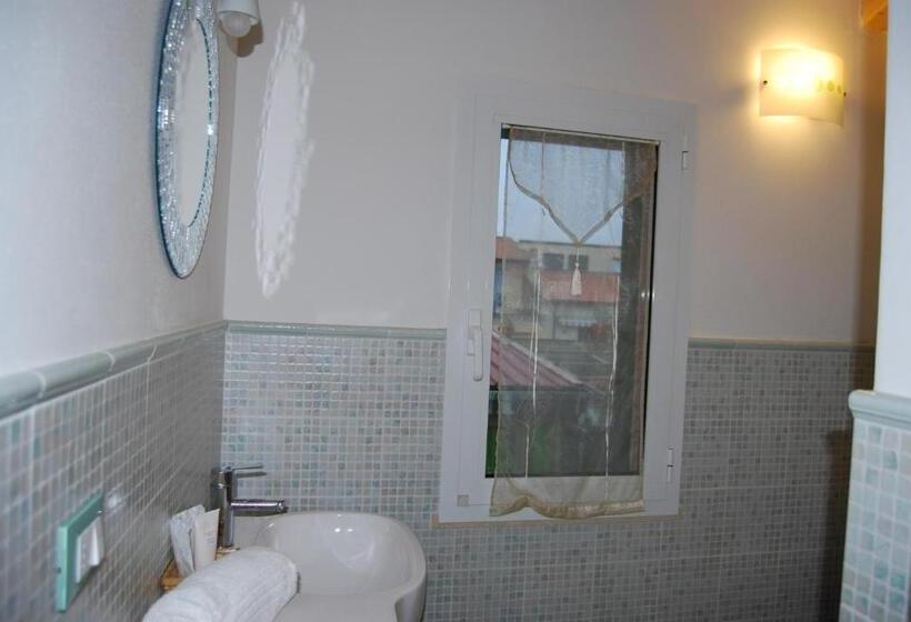 مبيت وإفطار Burlamacco Gold