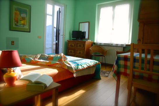 Bed and Breakfast Dreamers 