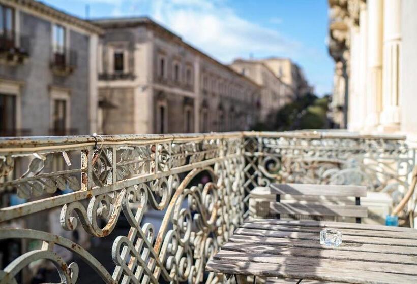 تختخواب و صبحانه San Demetrio