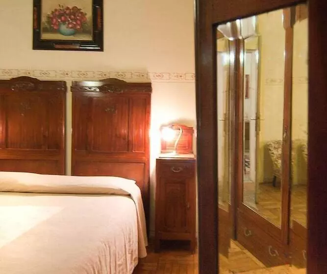 تختخواب و صبحانه Villa Fiorita