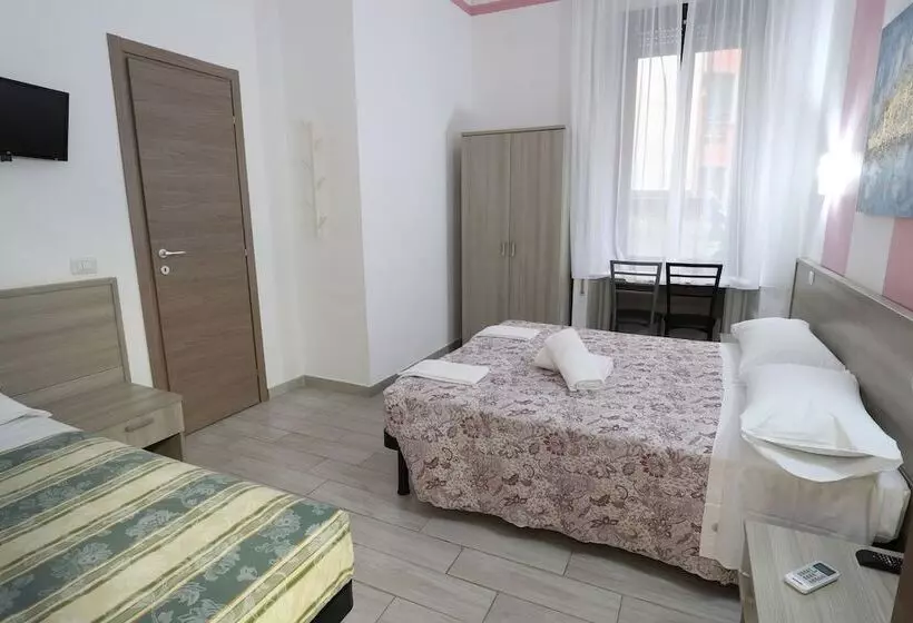 酒店 Albergo Leonardo Da Vinci