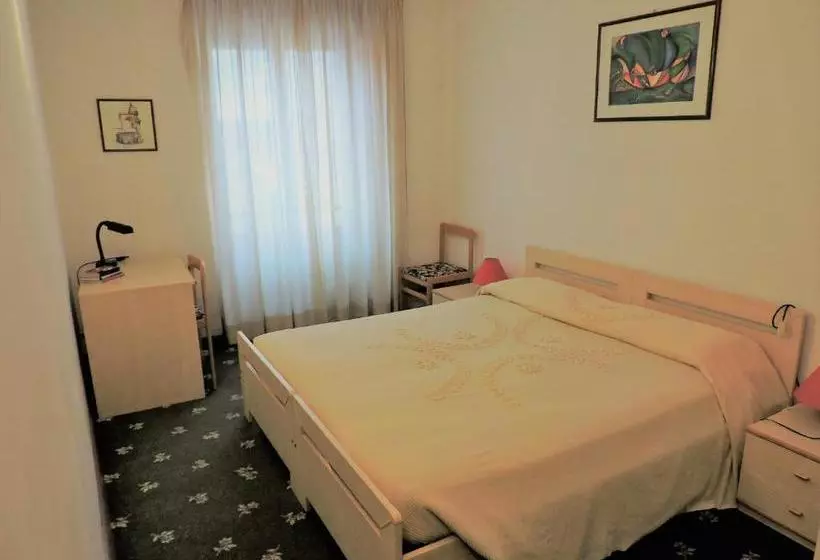 בית מלון כפרי Zeni