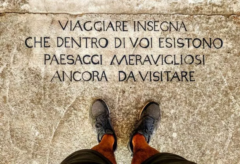 Retkeilymaja Riparo Di Masseria Urbana