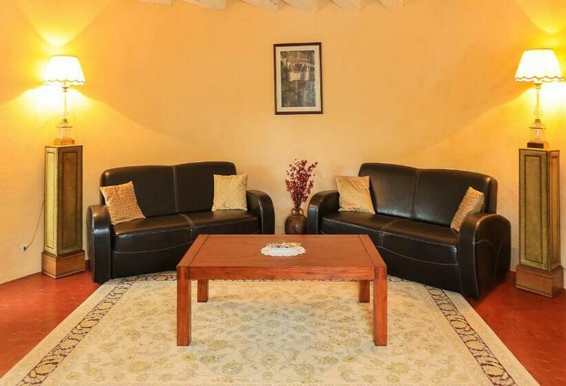 مبيت وإفطار Château Du Marais