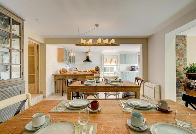 민박 Domaine Le Courti   Adult Only