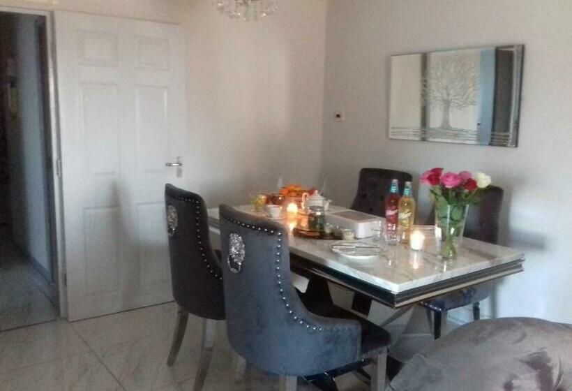 ベッドアンドブレックファースト Heaton Park