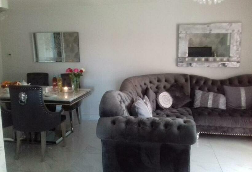 ベッドアンドブレックファースト Heaton Park