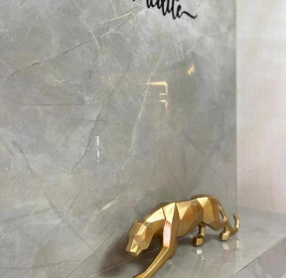 Flat Da Babi, Moderno, Luxuoso, Equipado E 600mb Wifi