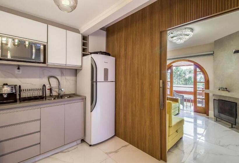 Flat Da Babi, Moderno, Luxuoso, Equipado E 600mb Wifi