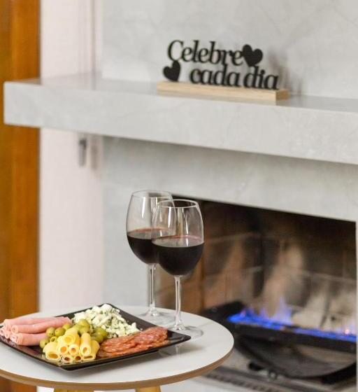 Flat Da Babi, Moderno, Luxuoso, Equipado E 600mb Wifi