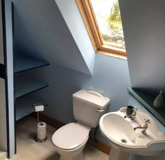 Foresters Lodge Bed And Breakfast, Near Loch Ness