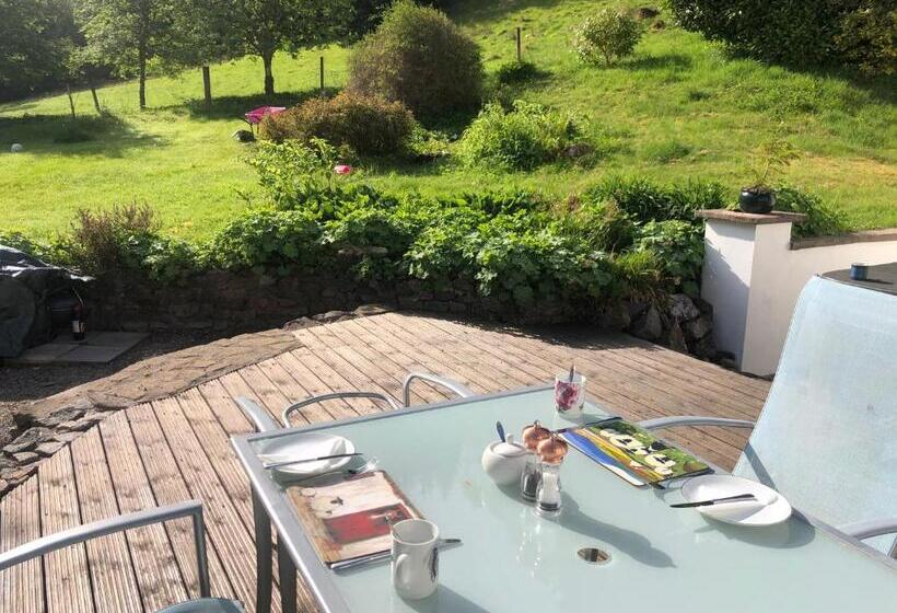 Foresters Lodge Bed And Breakfast, Near Loch Ness