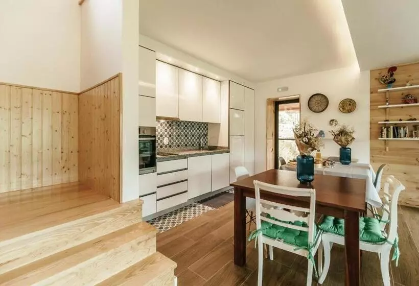 هتل Unhais Valley   Country House