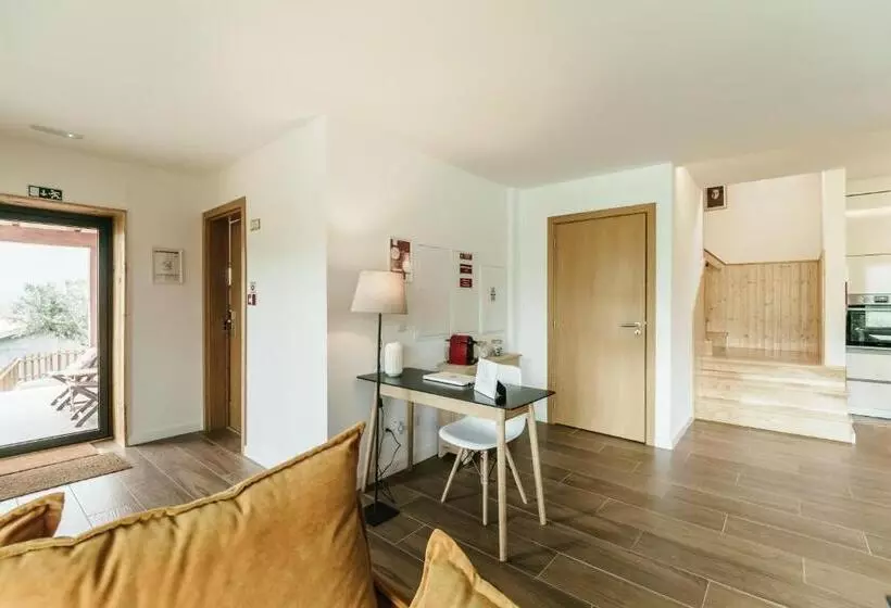 هتل Unhais Valley   Country House
