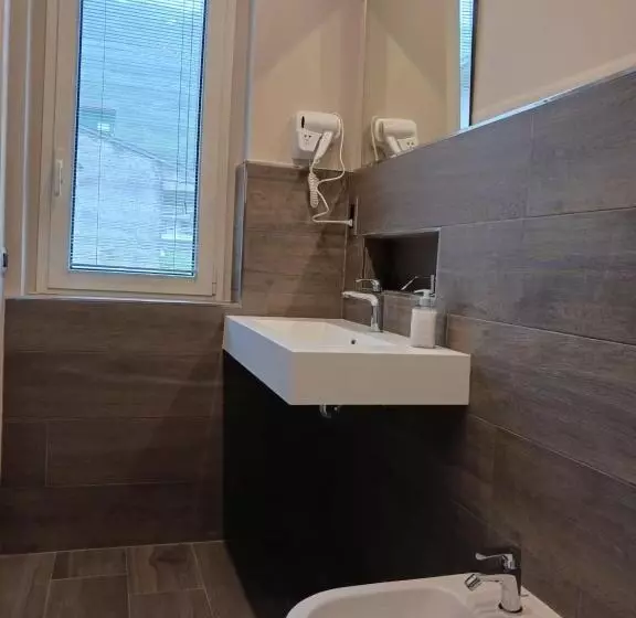 Mr Living Bed & Breakfast